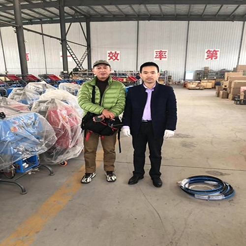 JAPANESE CUSTOMER VISITED SHANDONG HIGHTOP